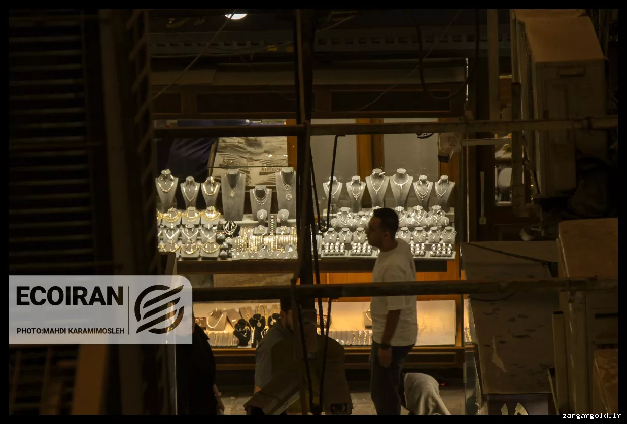 قیمت طلا و سکه امروز شنبه 2 اسفند کاهش یافت + جدول قیمت‌ها